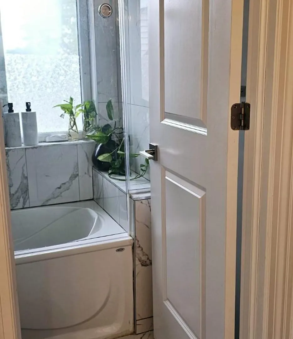 Privatunterkunft Lilen'S Home Toronto